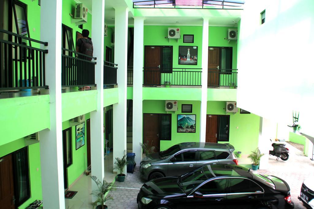The Greenhouse Hotel Yogyakarta Esterno foto